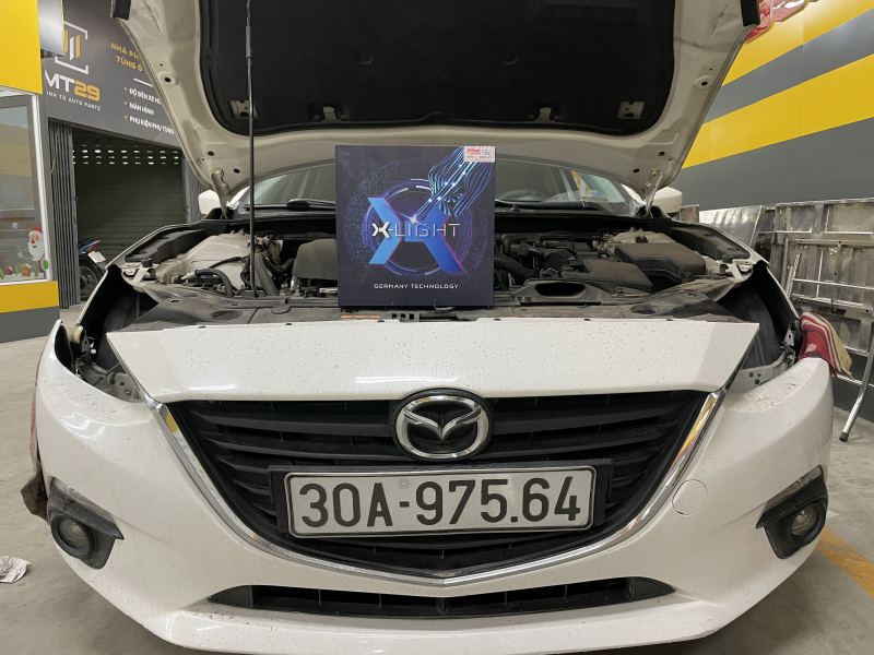 Độ đèn nâng cấp ánh sáng Nâng cấp bi led X-Light V30 Ultra cho xe Mazda 3 